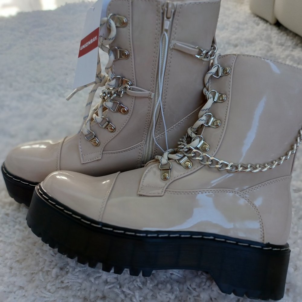 Womens Union Bay Platform Chain Combat Boots 8 New!